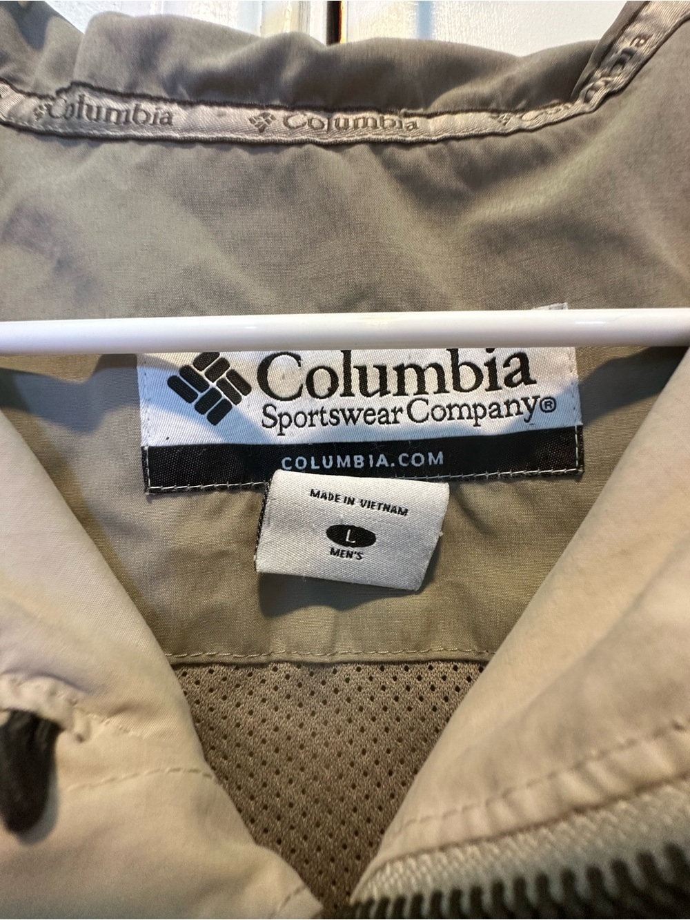 Columbia Sportswear Company Men's Lightweight Vented Casual Jacket Tan - Picture 8 of 12